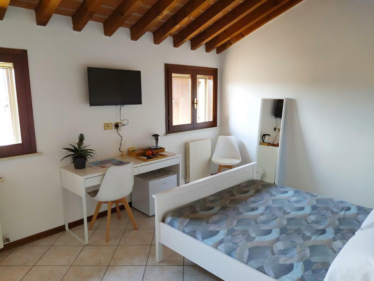 Carducci 49 Otel Mantua Dış mekan fotoğraf