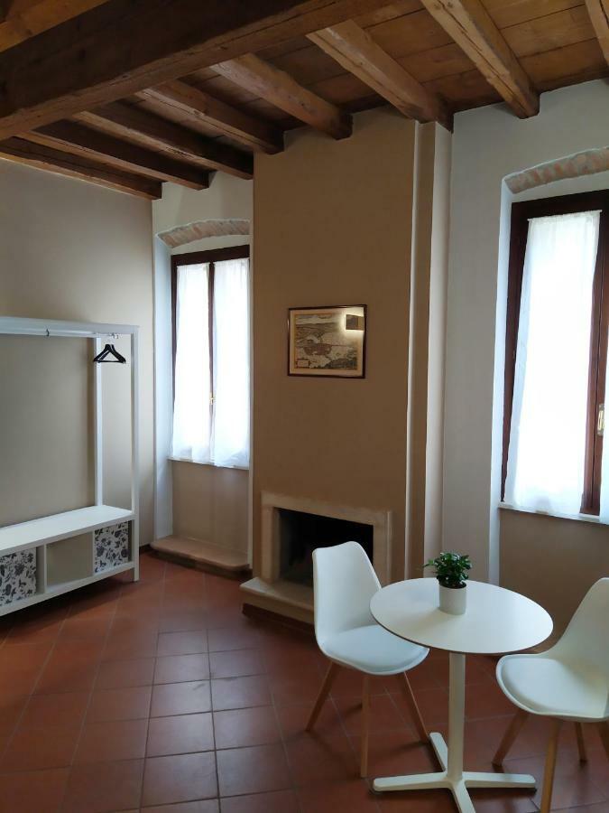 Carducci 49 Otel Mantua Dış mekan fotoğraf